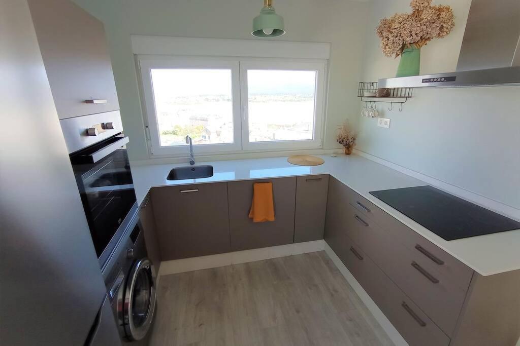 Loft Con Vistas Playa Foz Apartment Luaran gambar